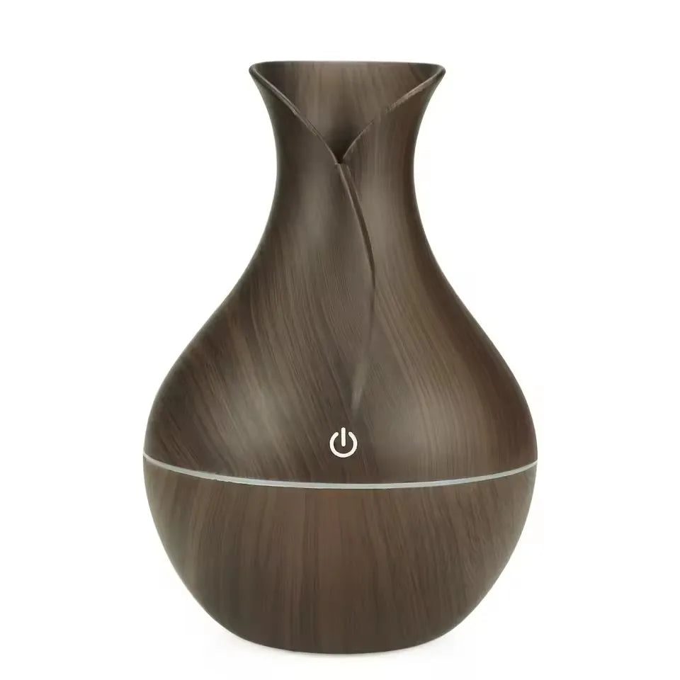 مرطب هواء مكتبي صغير وهادئ (USB) - مثالي للغرفة والمكتب
Mini USB Desktop Humidifier - Silent Mist for Bedroom & Office.