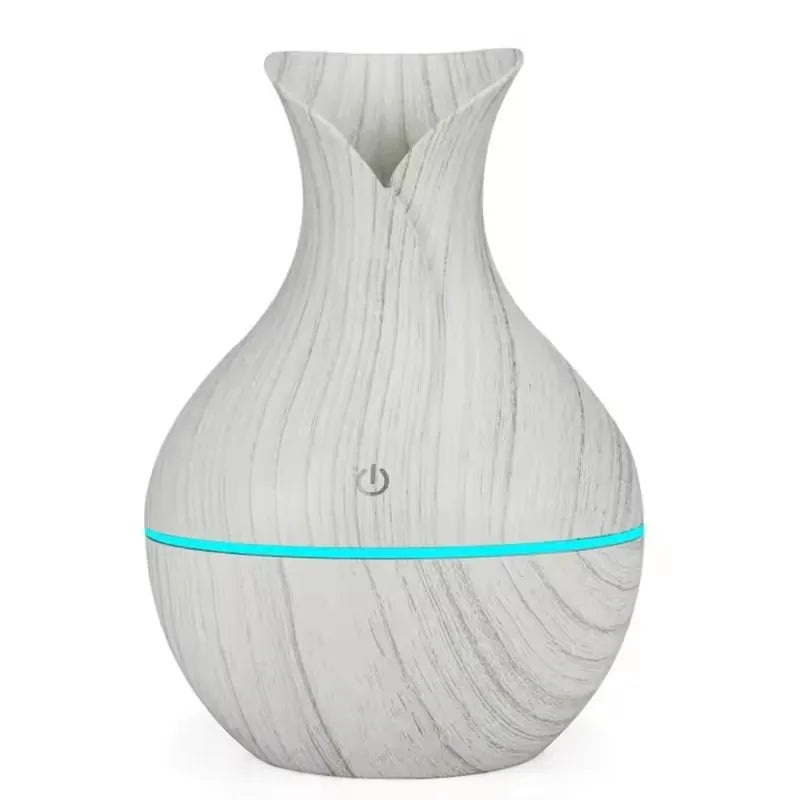 مرطب هواء مكتبي صغير وهادئ (USB) - مثالي للغرفة والمكتب
Mini USB Desktop Humidifier - Silent Mist for Bedroom & Office.